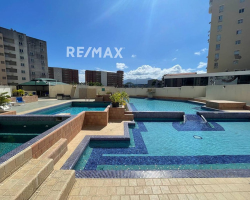 Re/max 2mil Alquila Apartamento En El Conjunto Residencial Venezia Suites, Playa El Ángel. Isla De Margarita, Estado Nueva Esparta 