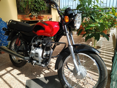 Bajaj Boxer S 2021