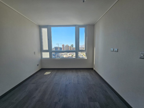 Arriendo Excelente Departamento Nuevo . Edificio Paradise