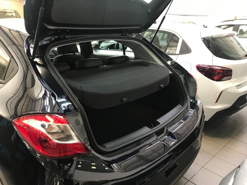 Imagen 18 de 24 de Chevrolet Cruze 5 Lt Automatico