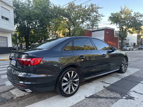 Audi A4 2.0 40 Tfsi Front