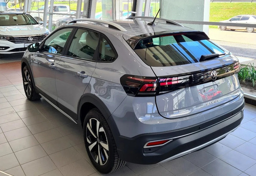 Volkswagen Nivus 1.0 200tsi Highline Automatica Hero 2021 02