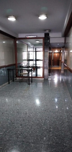 Imagen 2 de 24 de 3 Ambientes En Alquiler, Cocina Y Lavadero Independiente.