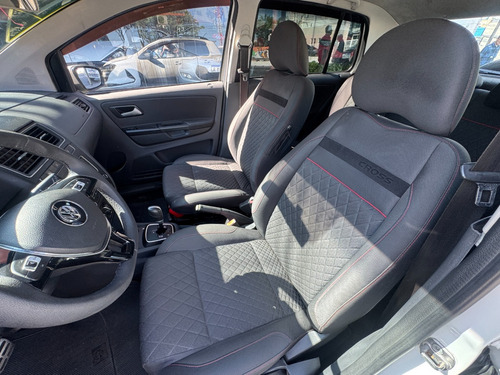 Volkswagen Crossfox 1.6 16v Msi Total Flex I-motion 5p