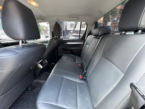 Toyota Hilux 4.0l Tp 4000cc 4x4 7ab Tc R17