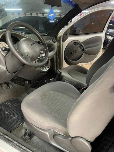 Imagen 8 de 11 de Ford Ka 1.6