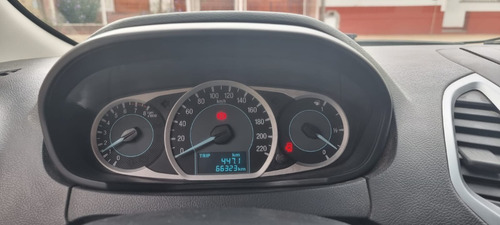 Imagen 5 de 8 de Ford Ka S 5 Puertas Gnc 2018