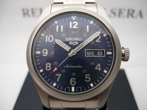 Seiko 5 Sport Field Militar Sport Style Srpg29 Fotos Reales Acero Cepillado Acero Pulido Azul