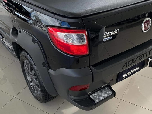 Fiat Strada 2018 1.8 16v Adventure Ce Flex 2p