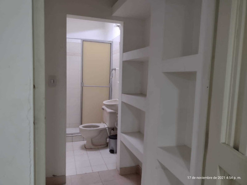 Imagen 5 de 30 de Se Vende Casa Con Oficinas Para Inversion (s.m)