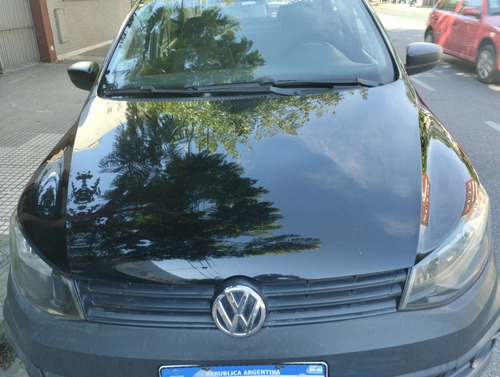 Volkswagen Voyage 1.6 Highline 101cv