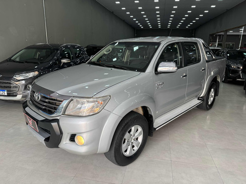 Toyota Hilux 2.7 Srv Cab. Dupla 4x4 Flex Aut. 4p