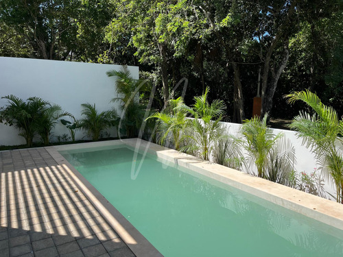 Casa En Venta En Cancun, Lagos Del Sol