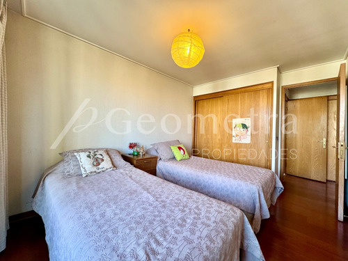 Exclusivo Departamento En Venta En Jean Mermoz, Las Condes