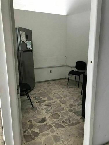 Imagen 7 de 15 de Excelente Local En Venta Ideal Para Escuela Y Oficinas Corp