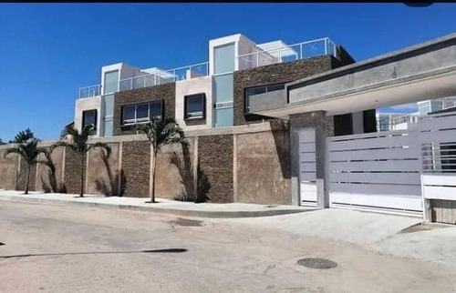 Imagen 2 de 14 de Townhouses A Estrenar Playa El Ángel Isla De Margarita