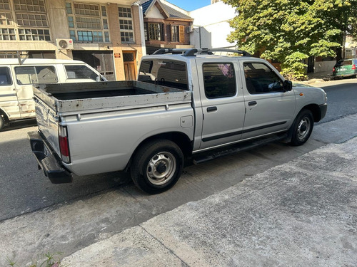 Nissan NP300 2.5 Cabina Doble 133cv 4x2