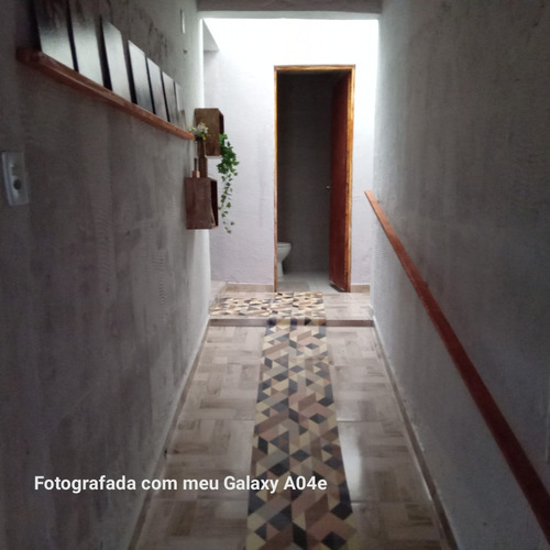Casa Com 3 Quartos 2 Banheiros, 1 Lavabo ,piscina, Churrasqu