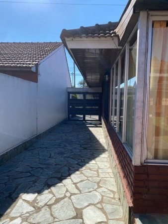 Imagen 5 de 21 de Chalet En Venta En Barrio Fortunato De La Plaza