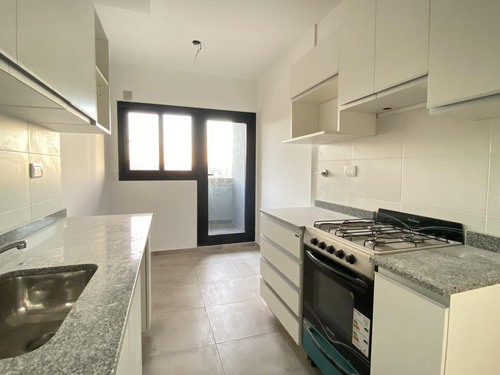 Imagen 7 de 30 de Venta 4 Ambientes Caballito Con Cochera Opcional Parrilla Sum Orientacion Norte