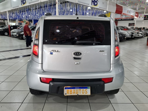 Imagem 16 de 20 de Kia Soul 1.6 Ex 16v 2011