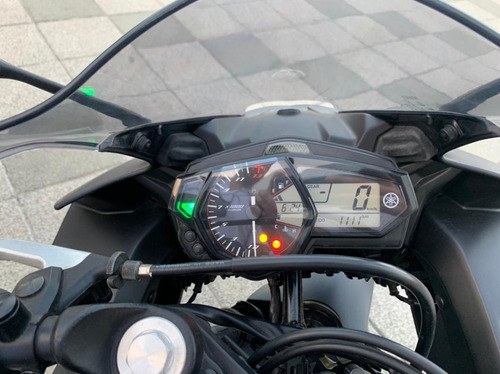 Yamaha R3 2017