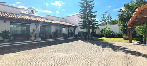 Depa En Renta Amueblado Jurica Campestre