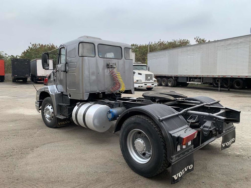 Imagem 7 de 13 de Volvo Nl10 310