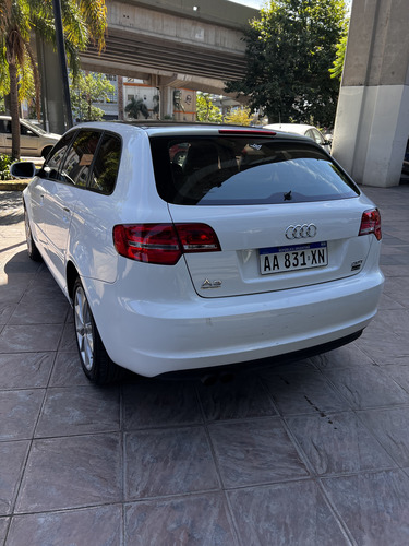 Audi A3 Sportback 2.0 I Stronic 143cv