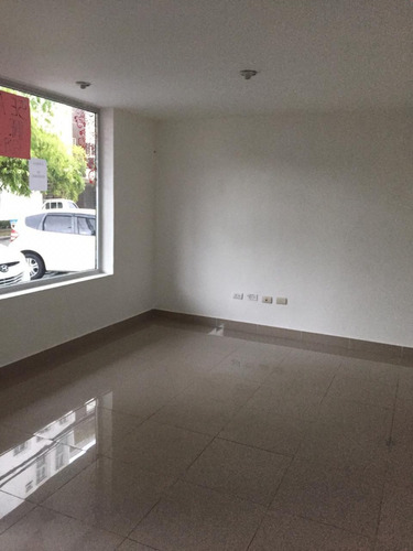 Alquiler Local Comercial Ubicado En Gazcue, Santo Domingo