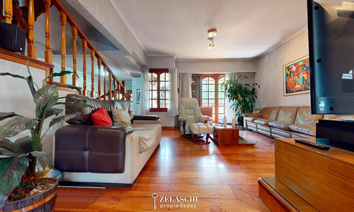 Casa En Venta Sobre Calle Bradley - Ciudad Jardín- Zelaschi Propiedades