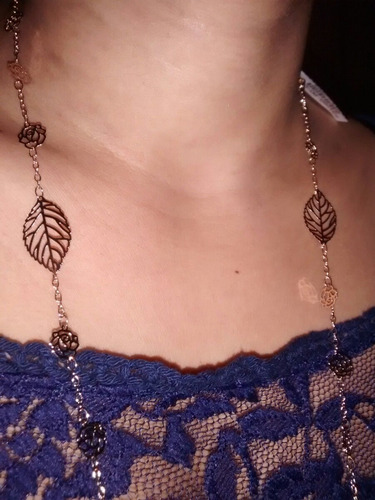 Colar Folheado Ouro Fio Flores Folhas Vazadas Bonito 531289