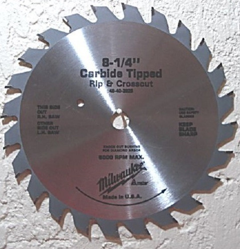 Milwaukee - Disco Sierra 8¼ 24d Widia Premium In. 48-40-3925