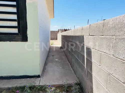 Casa En Venta, Circuito Real De Gardenia, Chihuahua, Chihuahua