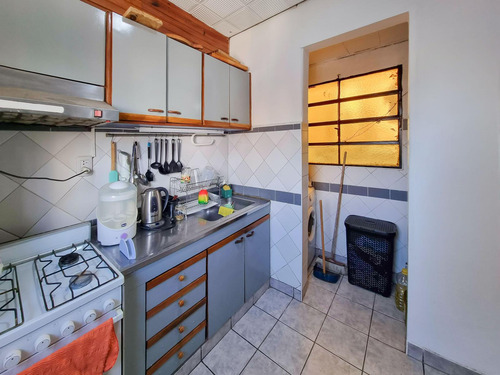 Departamento De 2 Dormitorios Con Quincho Y Gran Patio En Barrio Abasto