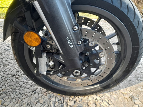 Imagen 3 de 9 de Benelli Trk 502 Año 2018
