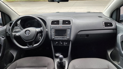Volkswagen Polo 1.6 L4 Sound Mt