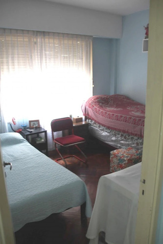 Imagen 4 de 7 de Venta Departamento De 2 Ambientes Ubicado Sobre Av. Corrientes Balvanera
