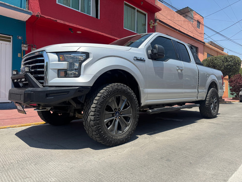 Ford F-150 5.0l cabina y media 8cil