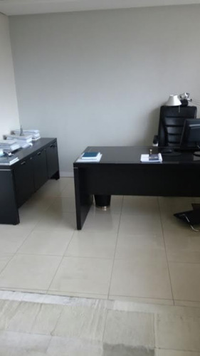 Conjunto Comercial - 3830