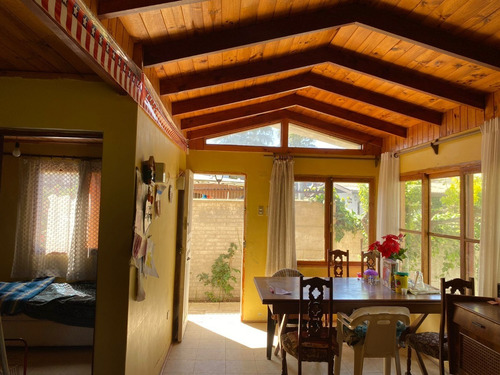 Casas Solidas Pareada Por Un Lado. El Tabo.