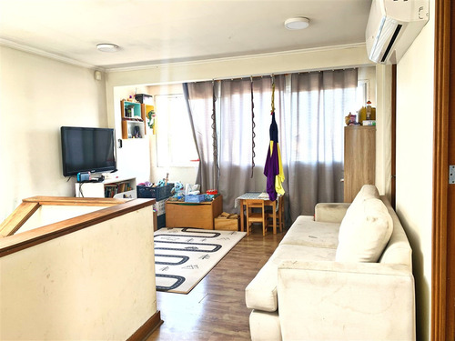 Casa En Arriendo De 4 Dorm. En Las Condes