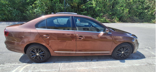 Volkswagen Jetta 2.5 Trendline Mt