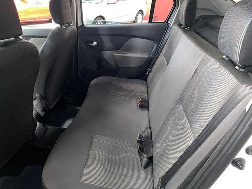 Imagem 11 de 14 de Renault Logan Expression 1.6 2017