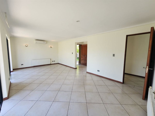 Casa En Arriendo De 3 Dorm. En Talca