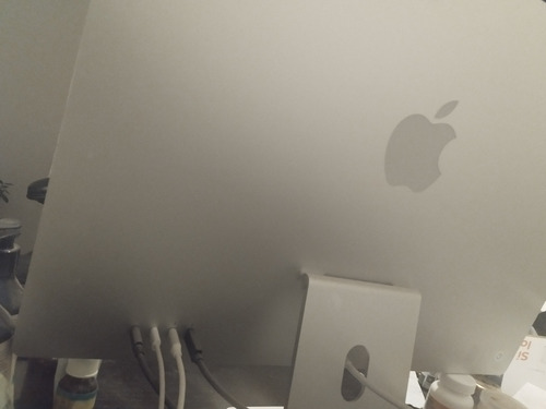 Apple Imac 24 Con Pantalla Retina 4.5k Chip M1 256 Gb Plata Plateado (Usado)