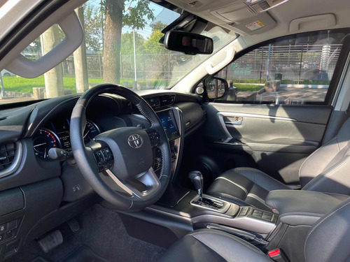 Toyota SW4 2.8 Srx 204Cv 4X4 7As At
