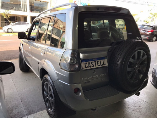 Imagem 4 de 15 de Mitsubishi Pajero Tr4 2.0 4x2 16v 140cv