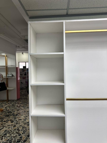 Mueble Para Ropa Tienda (Usado)