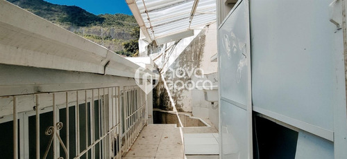 Apartamento De Frente Para A Floresta Da Tijuca - Com Terraço - Valorização Garantida.